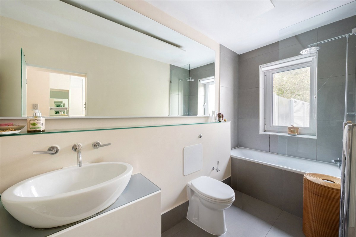 Images for Brondesbury Road, Queen's Park NW6