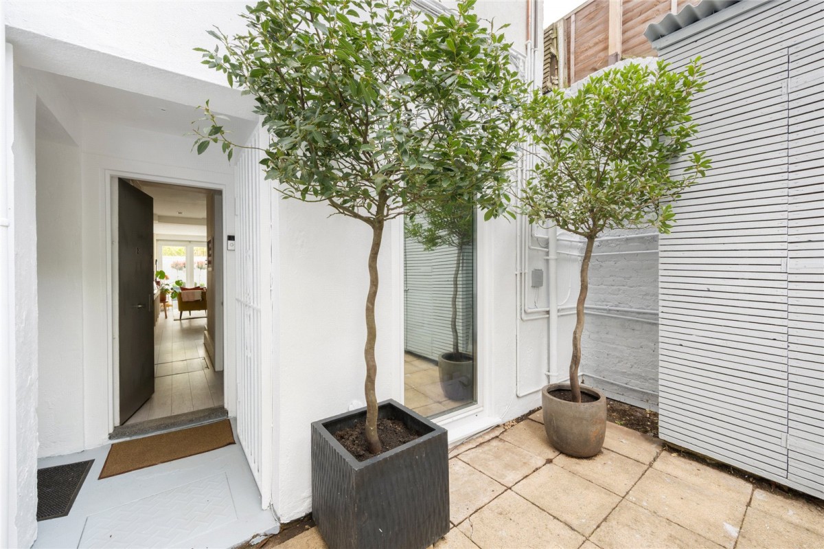 Images for Brondesbury Road, Queen's Park NW6