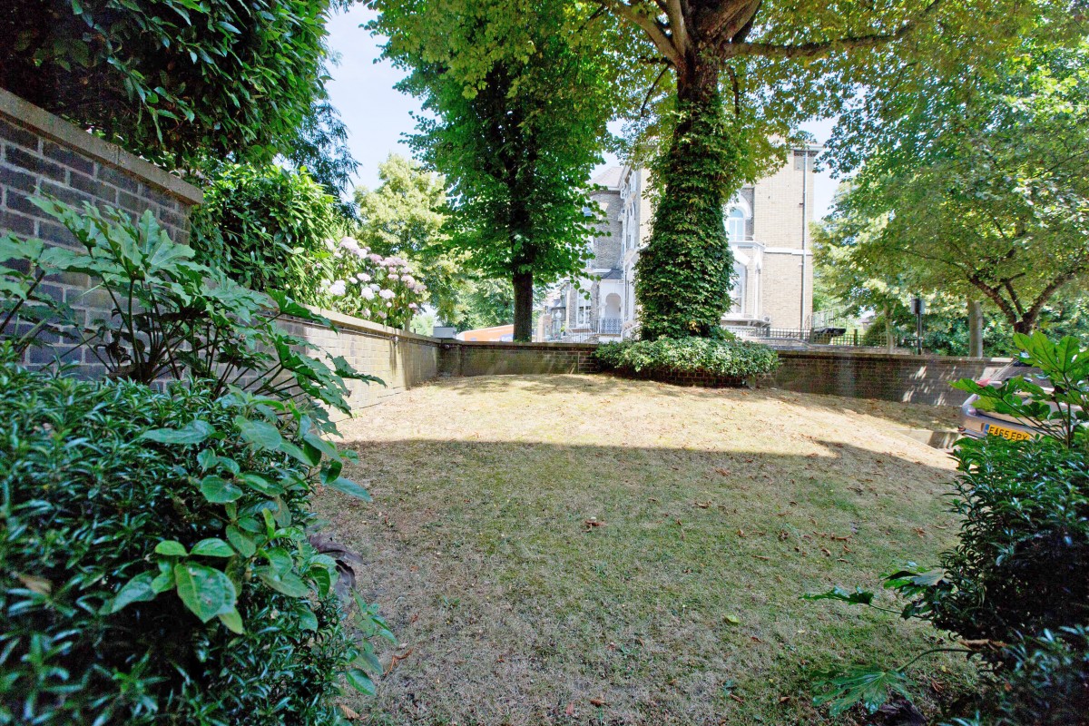 Images for Newmount, Lyndhurst Terrace, Hampstead NW3