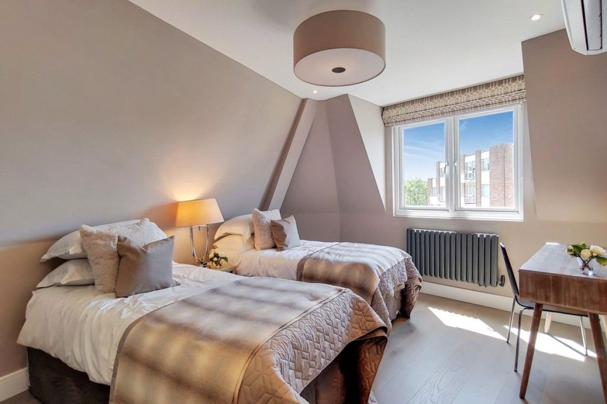 Images for Woodlands, Golders Green NW11