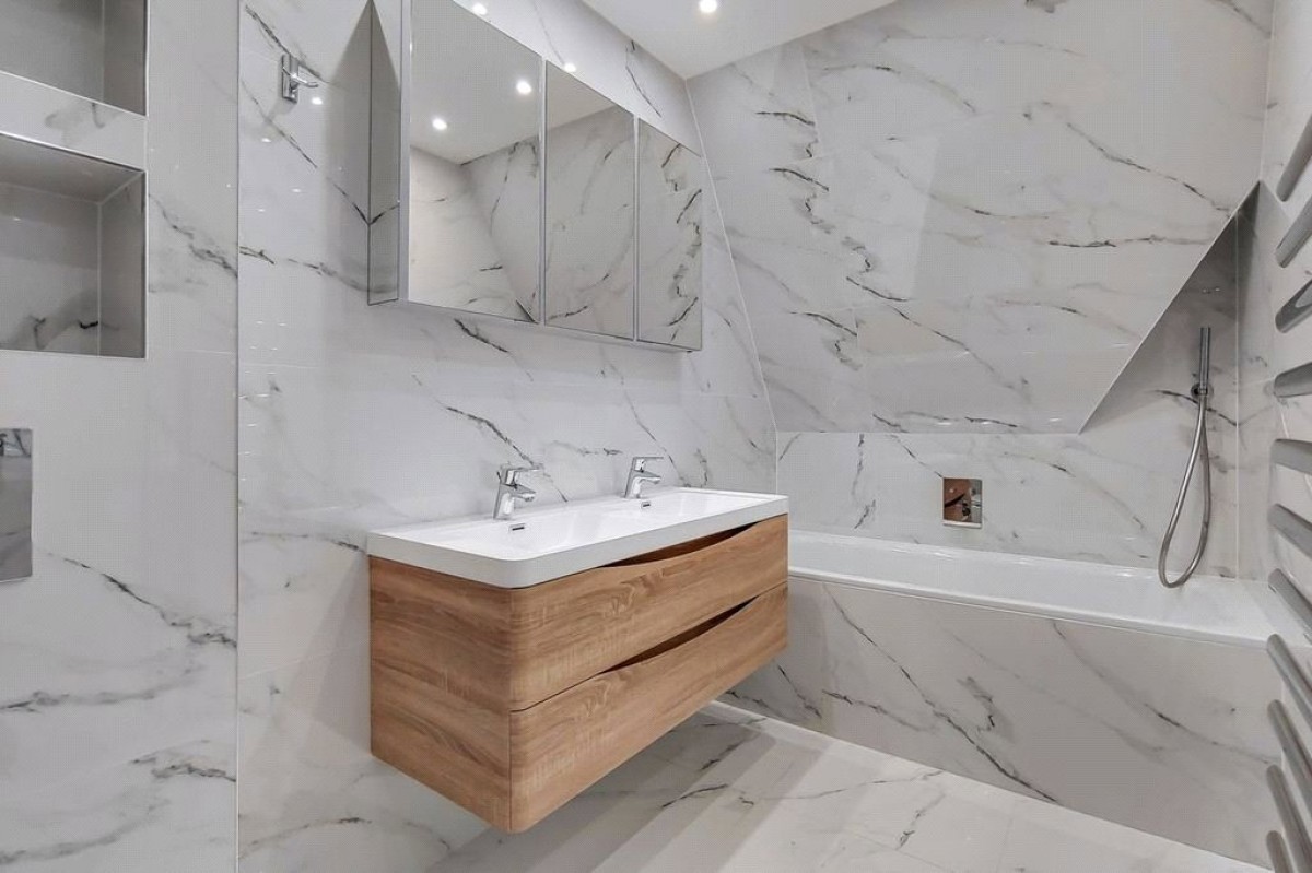 Images for Woodlands, Golders Green NW11