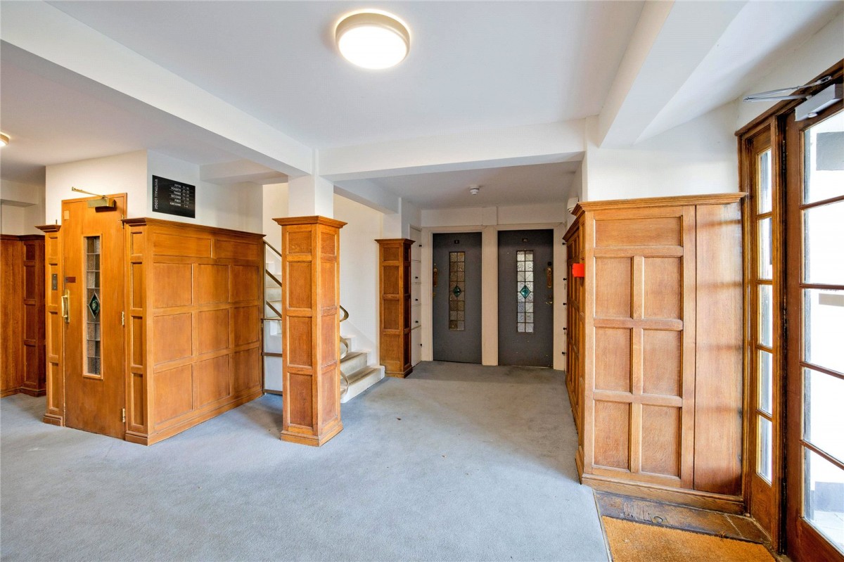 Images for WhiteHall Lodge, Pages Lane N10