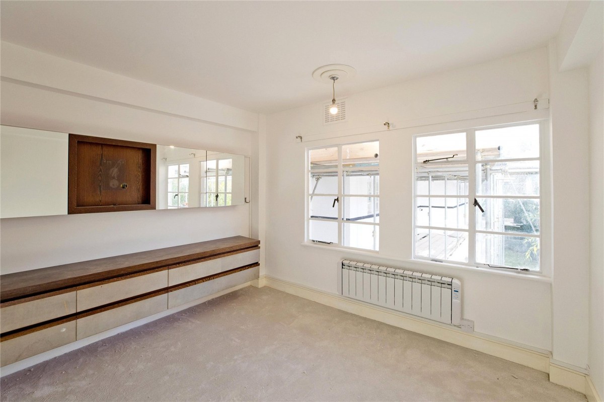 Images for WhiteHall Lodge, Pages Lane N10