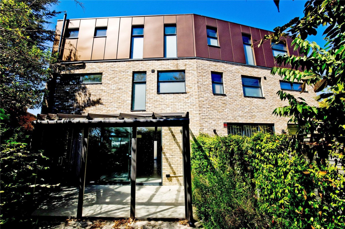 Images for Tango House, The Vale NW11