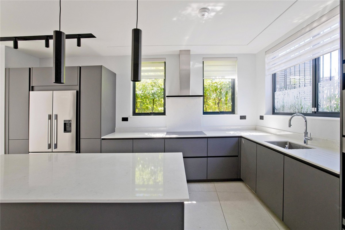 Images for Tango House, The Vale NW11